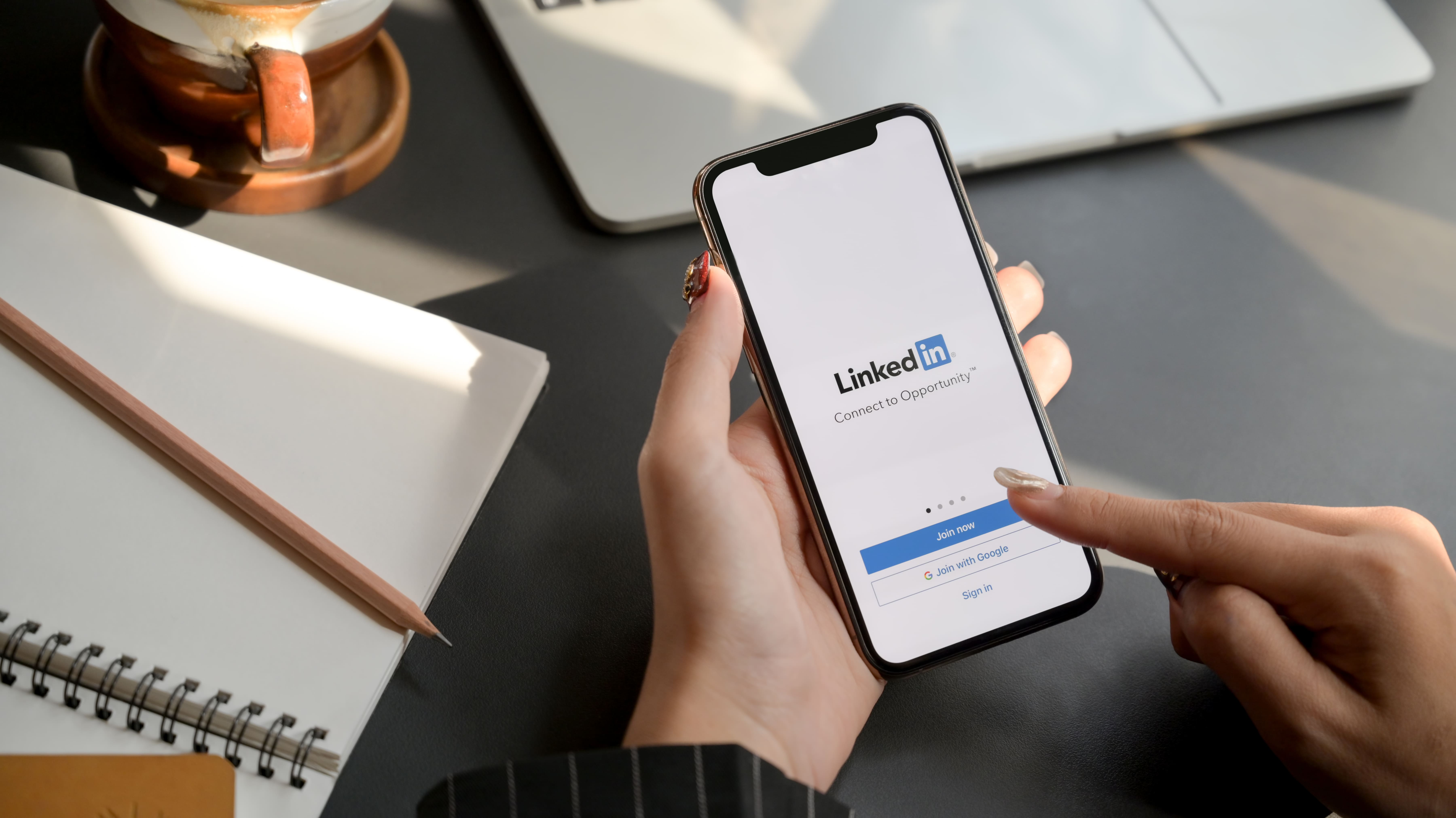 How to create a perfect LinkedIn Profile: A practical guide