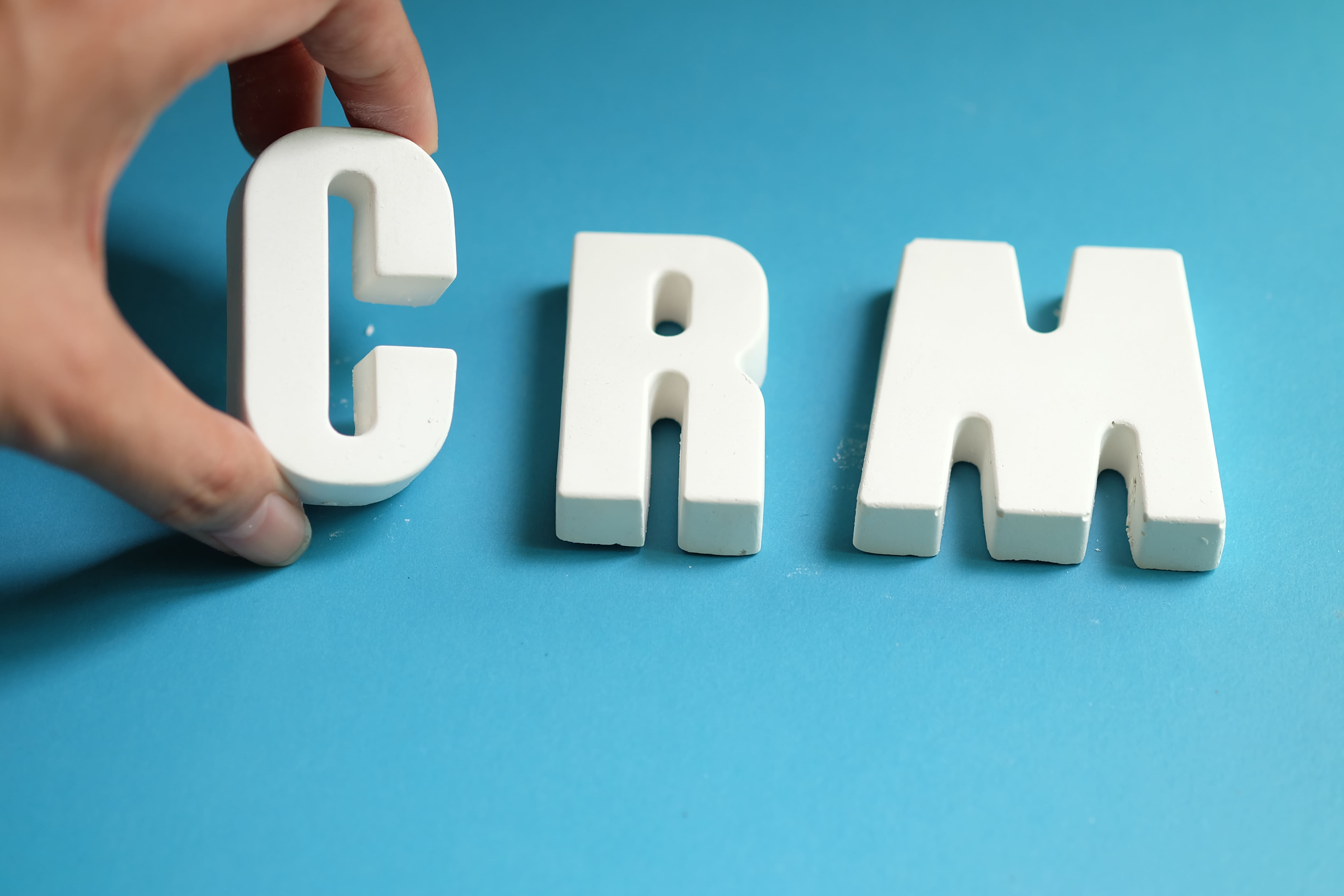 CRM and Digital Business Cards: The key to Business Efficiency